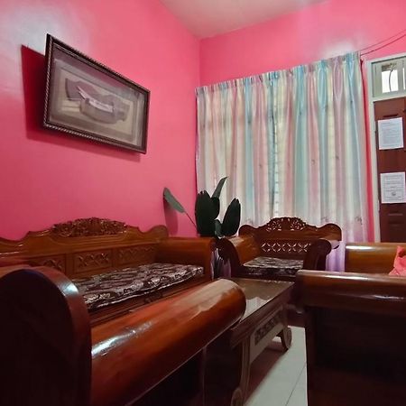 Zulaikha'S Homestay Ulu Tiram Johor Bahru Экстерьер фото
