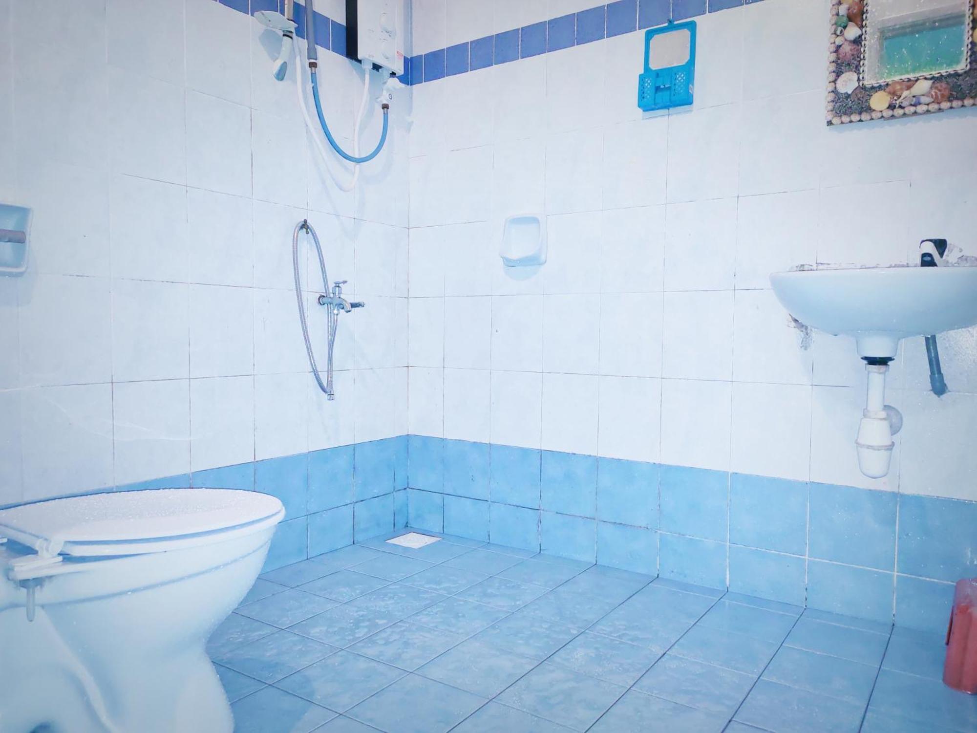 Zulaikha'S Homestay Ulu Tiram Johor Bahru Экстерьер фото